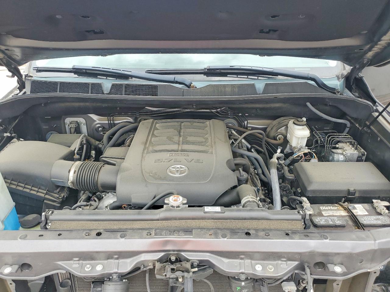 Toyota Tundra Crewmax Sr5