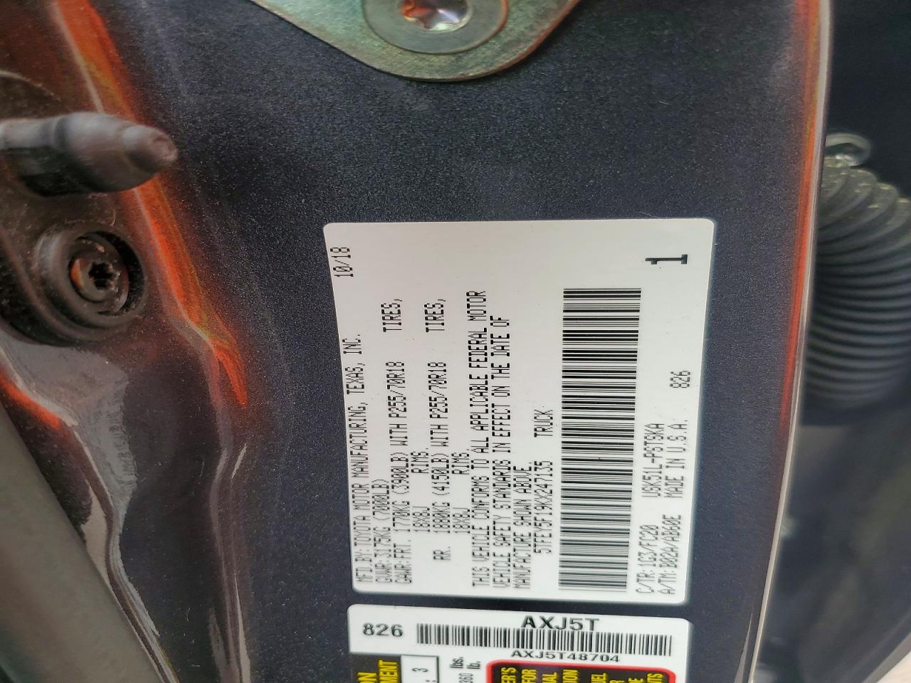 Toyota Tundra Crewmax Sr5