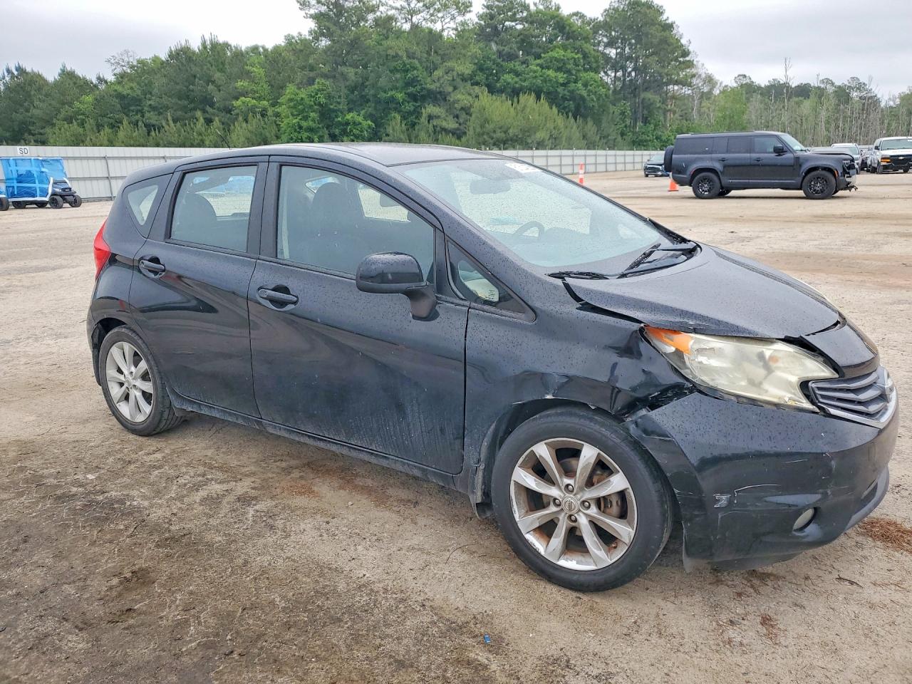 Nissan Versa Sv