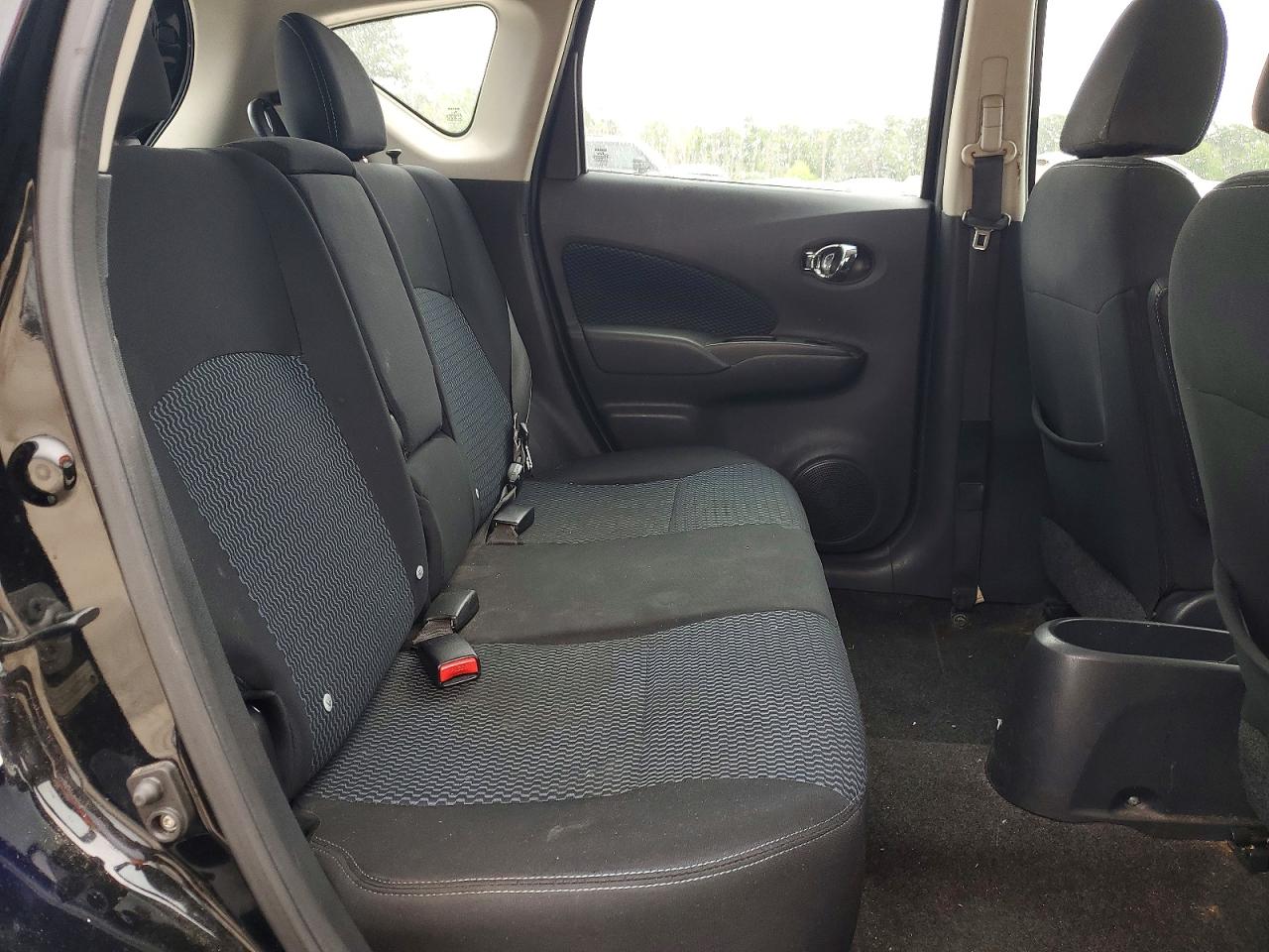 Nissan Versa Sv