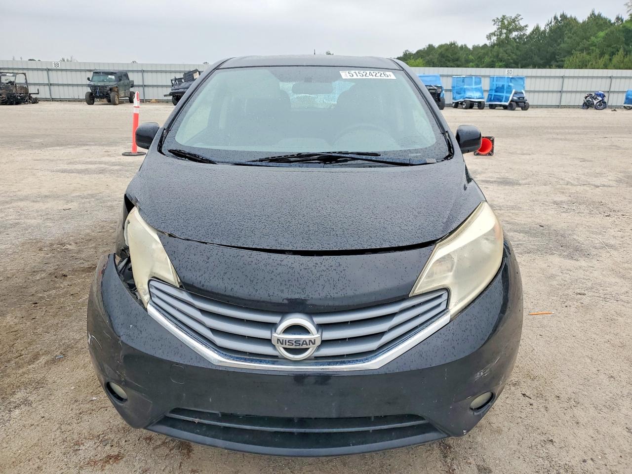 Nissan Versa Sv