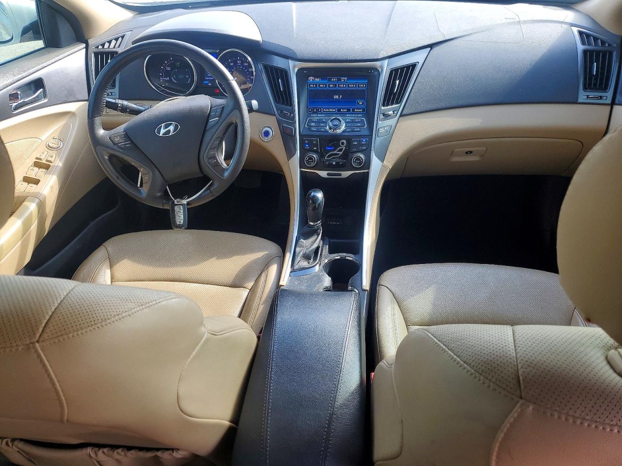 Hyundai SONATA Hybrid