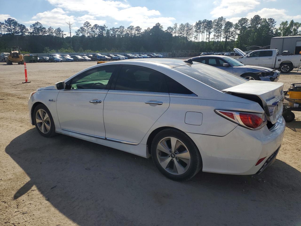 Hyundai SONATA Hybrid