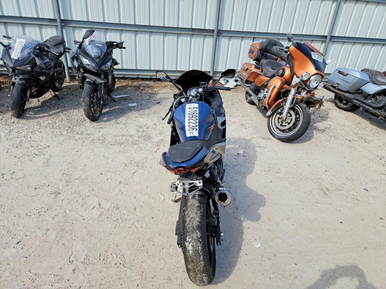Kawasaki Ex400