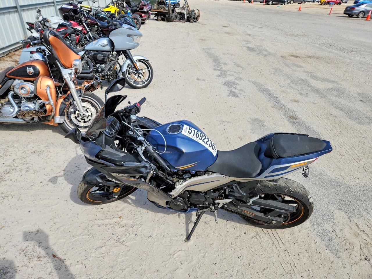 Kawasaki Ex400