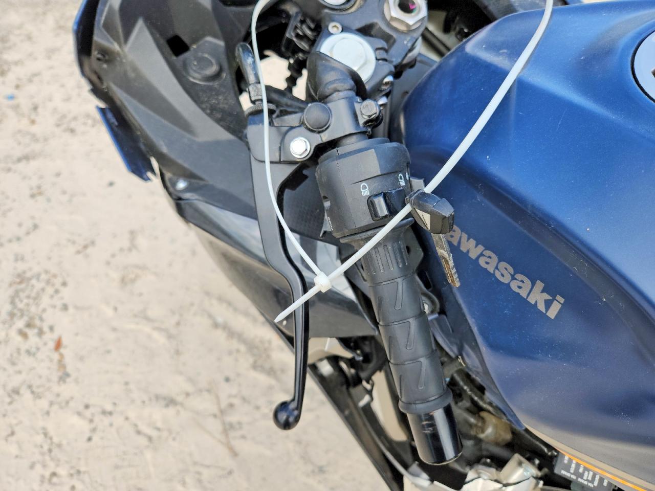 Kawasaki Ex400