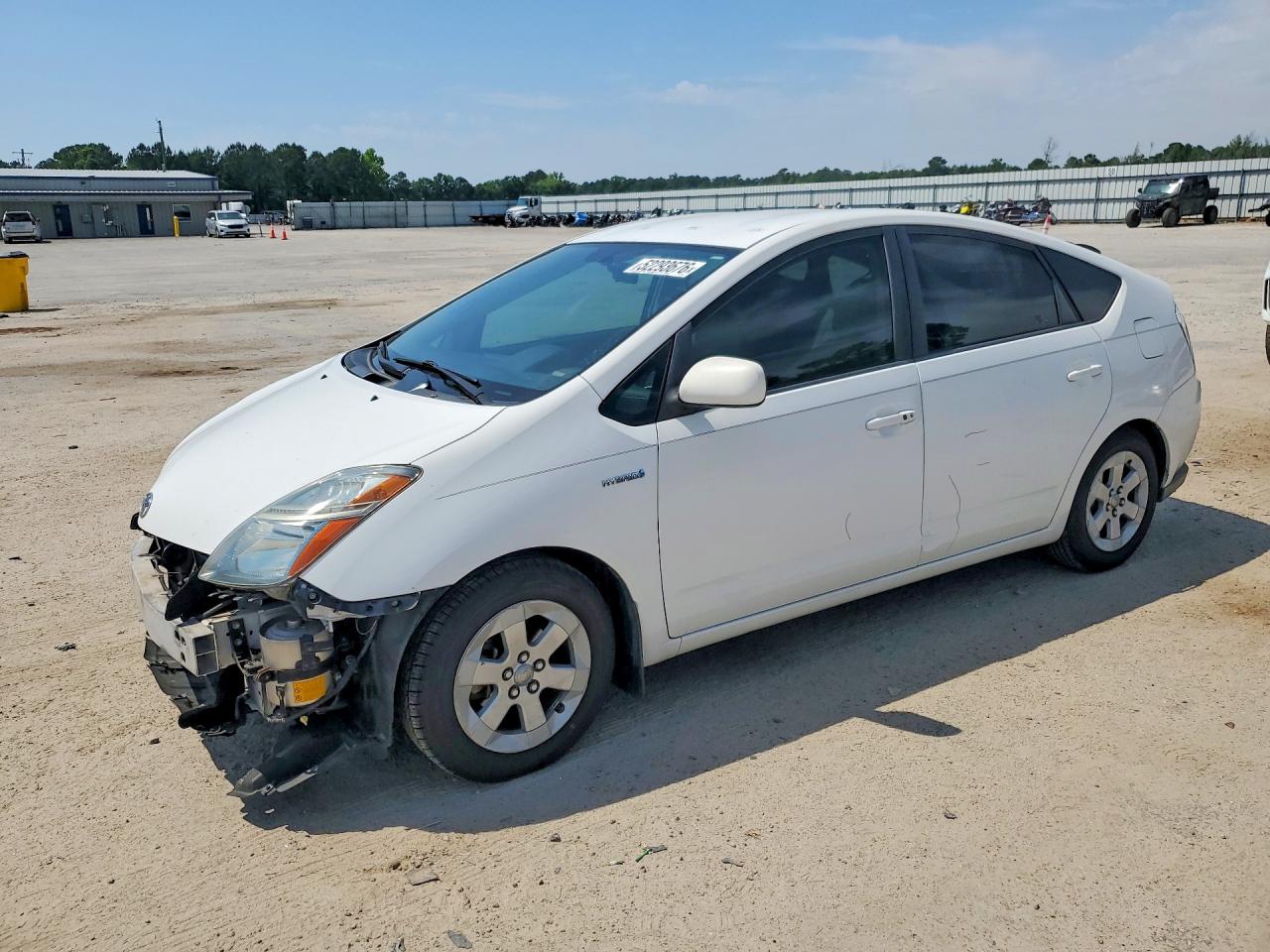 Salvage Toyota Prius Image