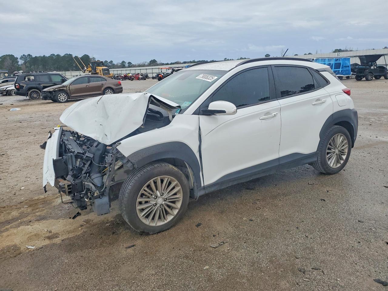 Salvage Hyundai KONA Image
