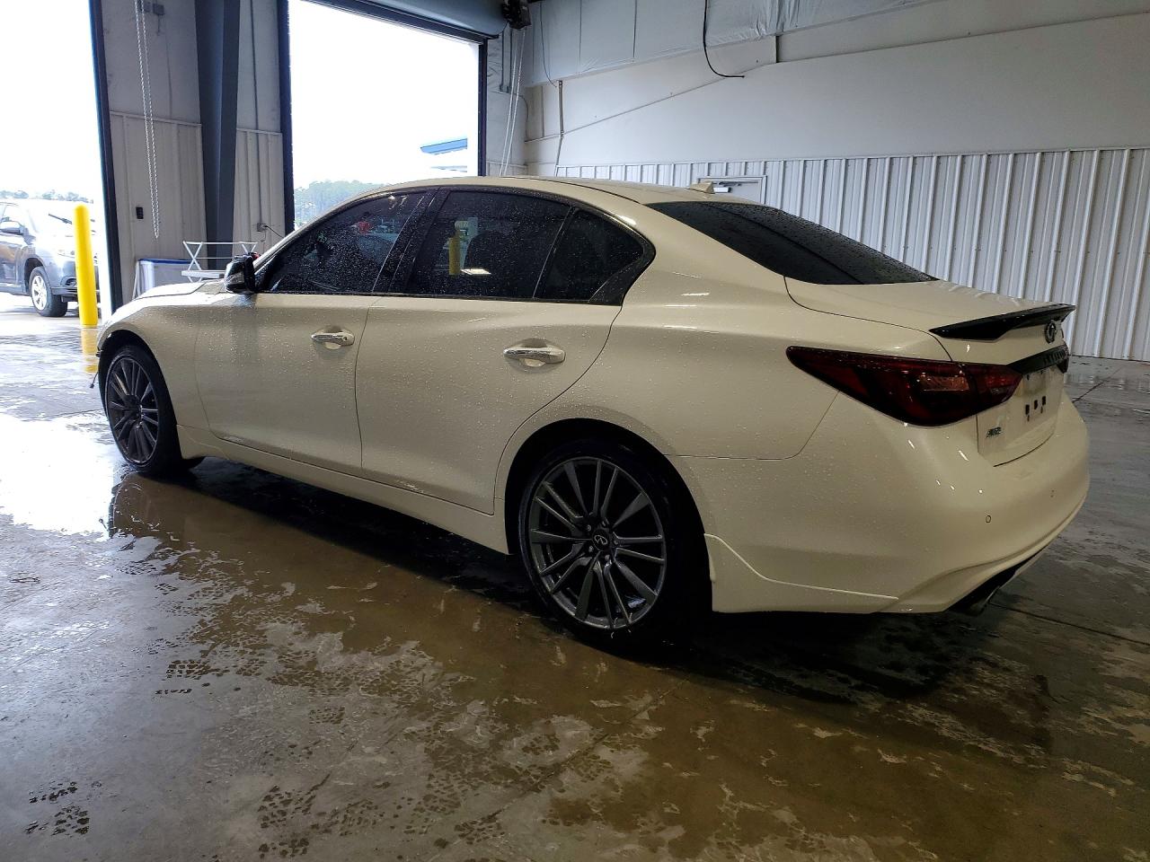 INFINITI Q50 Red Sport 400