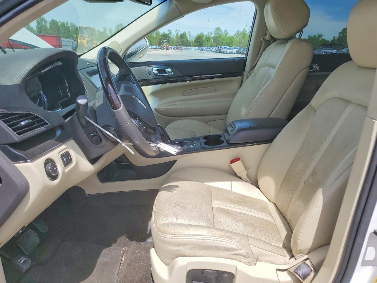 Lincoln MKT