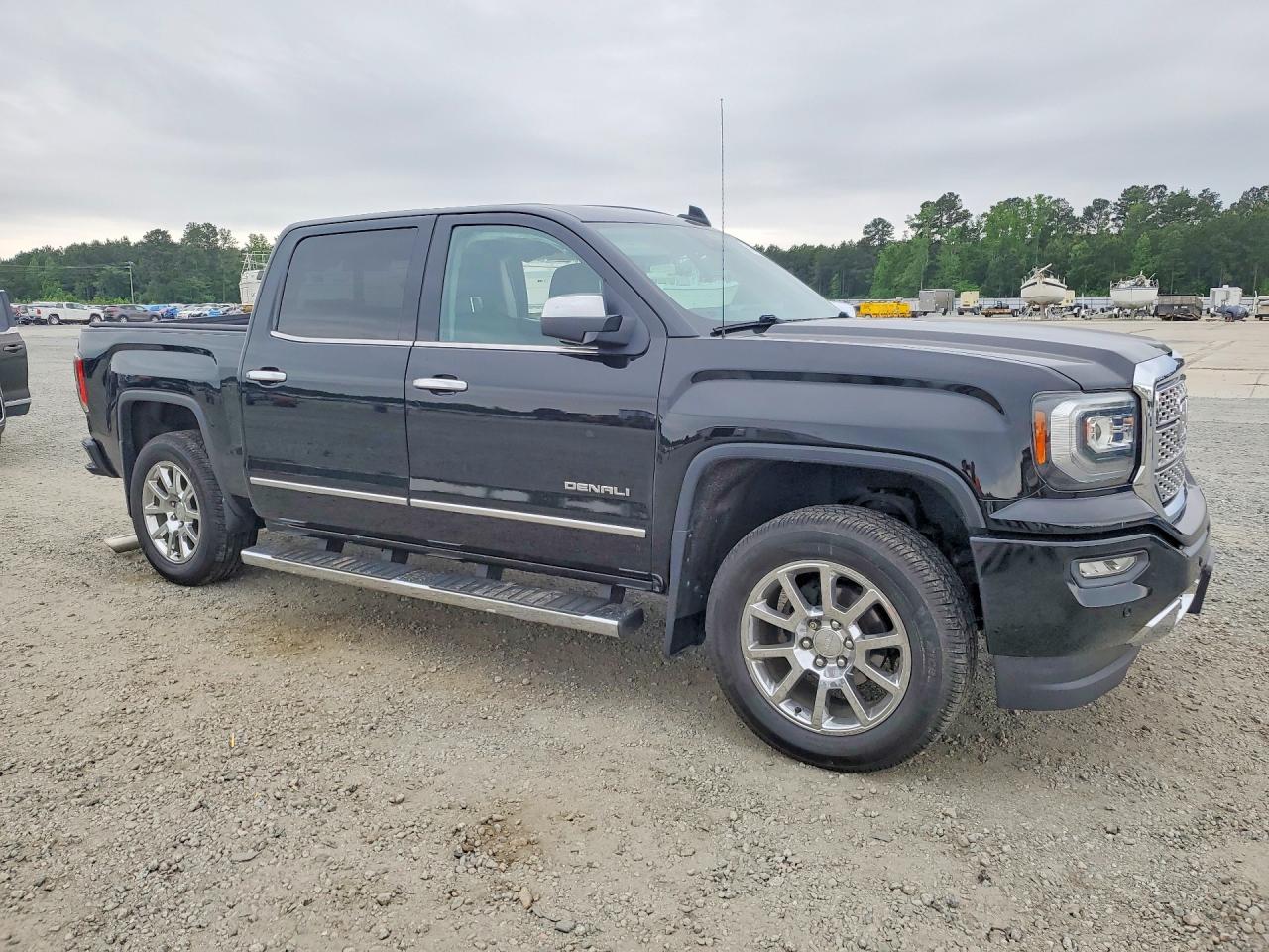 GMC Sierra K1500 Denali