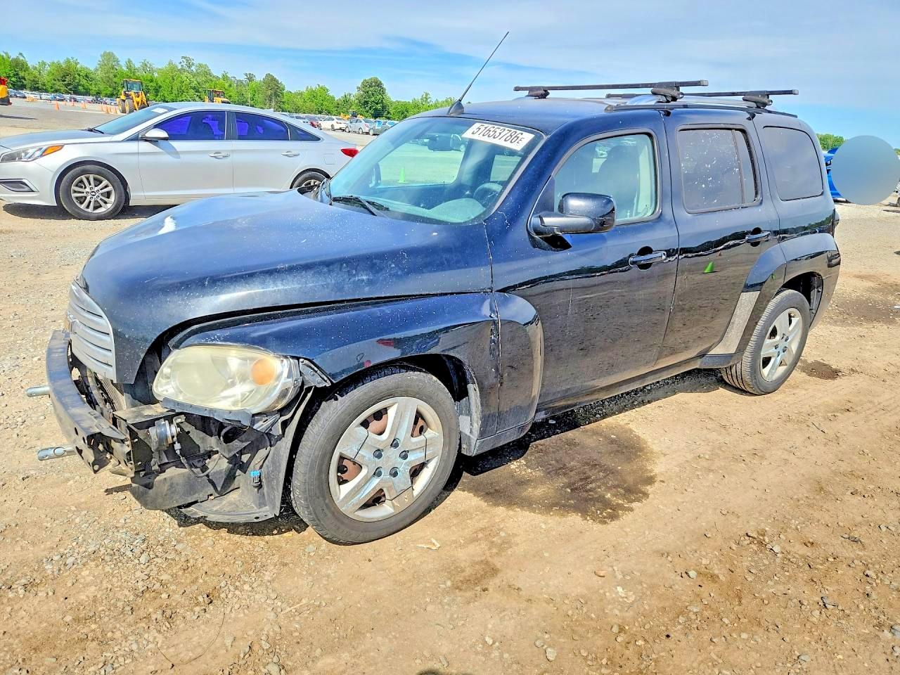 Salvage Chevrolet HHR Image
