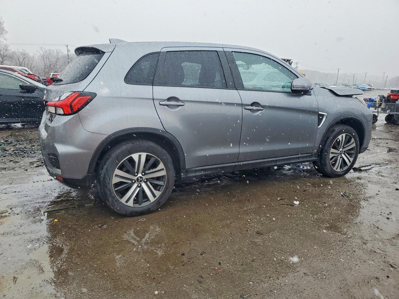 Mitsubishi Outlander Es