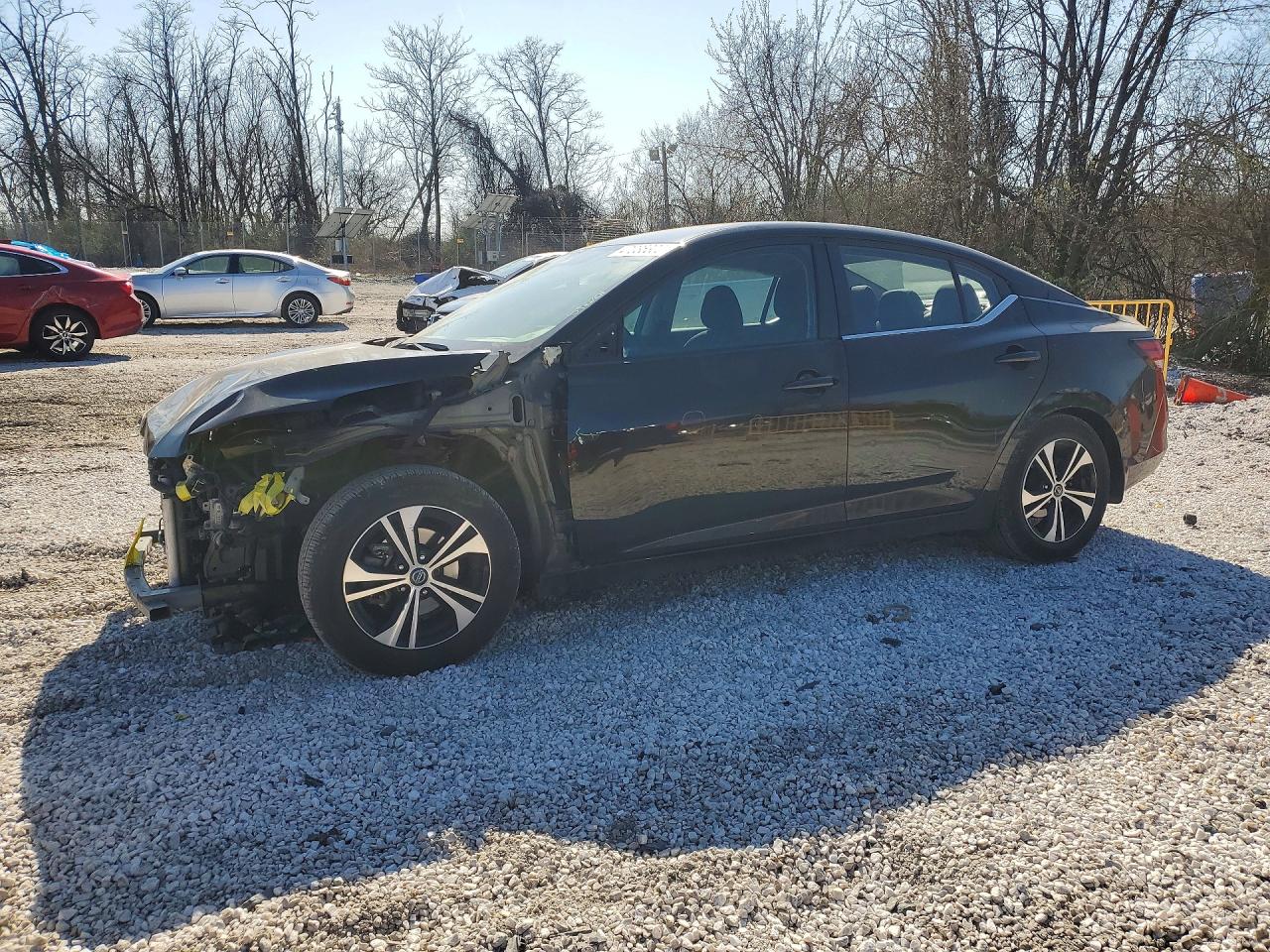 Salvage Nissan Sentra Image