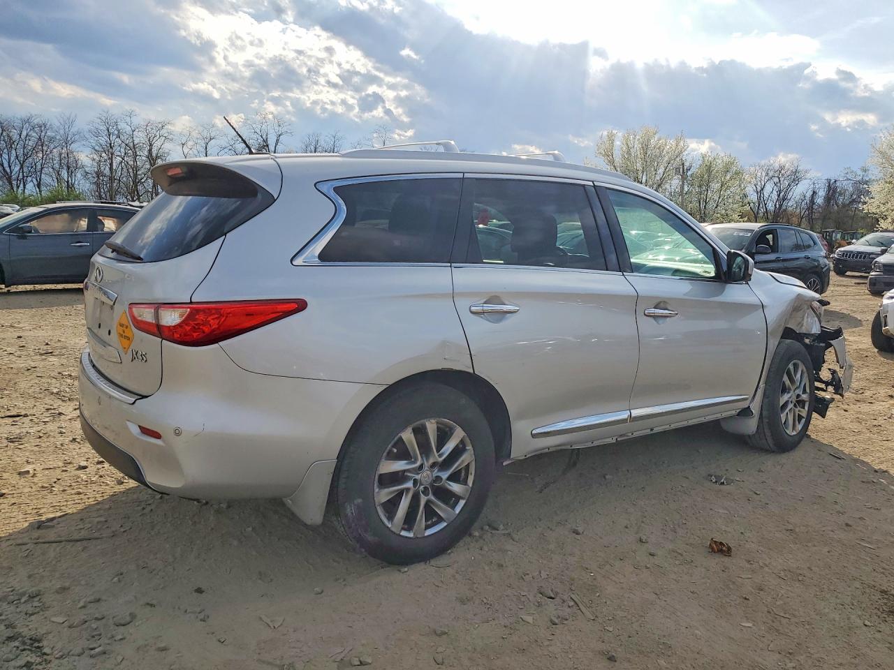 INFINITI JX35 Base