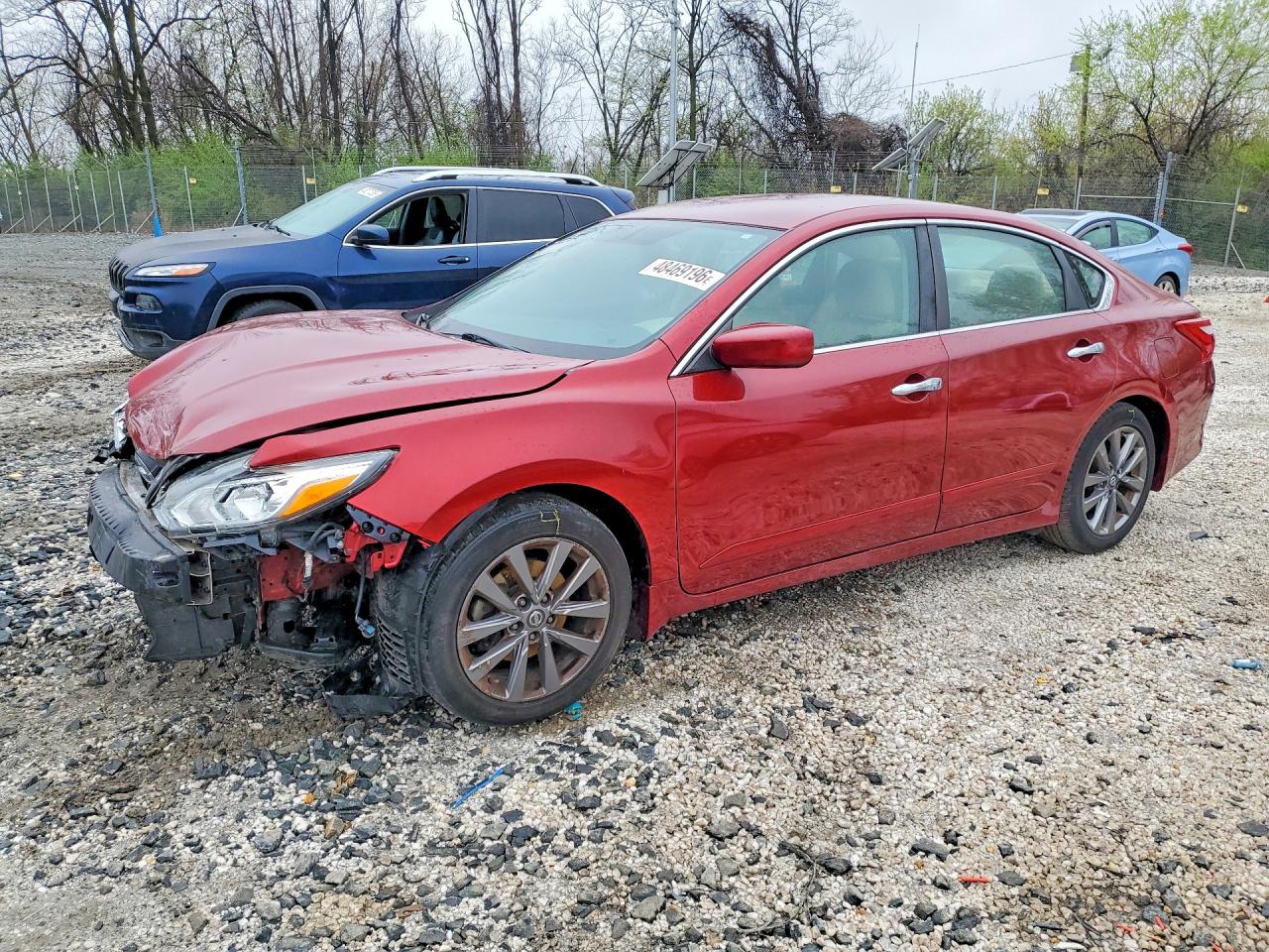 Salvage Nissan Altima Image