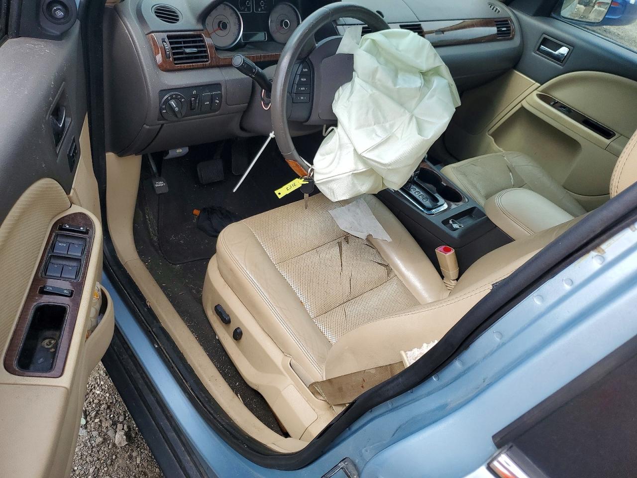 Ford Taurus Limited
