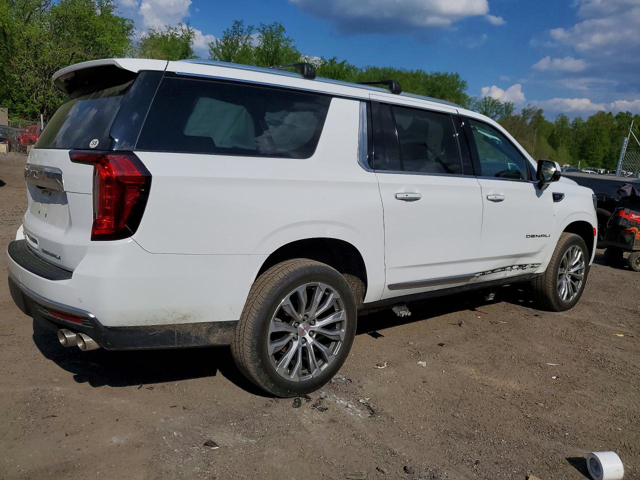 GMC Yukon Denali