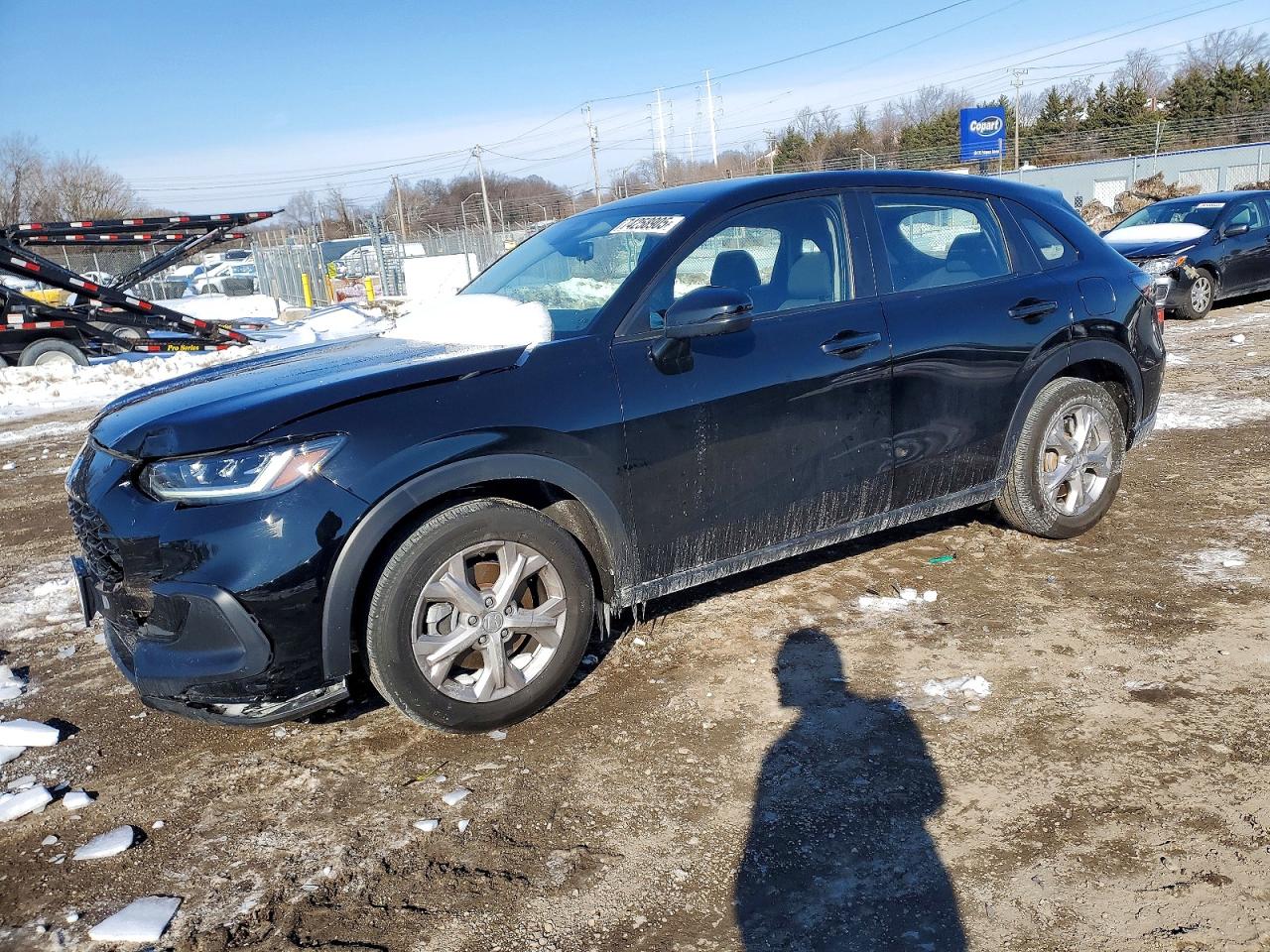 Salvage Honda HR-V Image