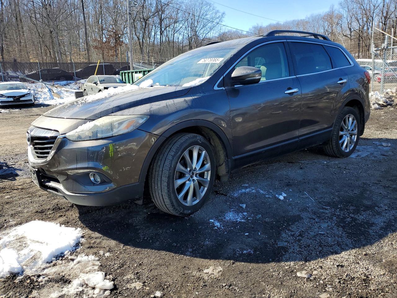 Salvage Mazda Cx Image