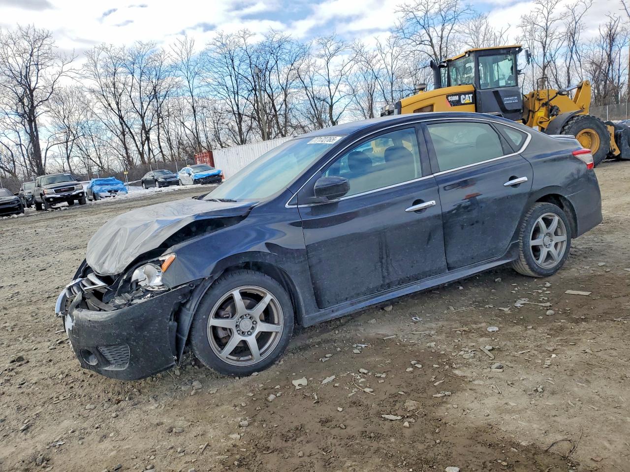 Salvage Nissan Sentra Image