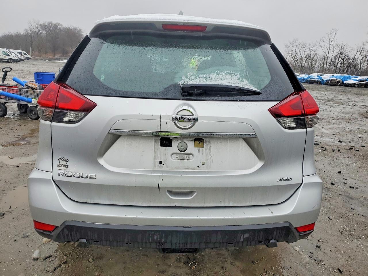 Nissan Rogue S