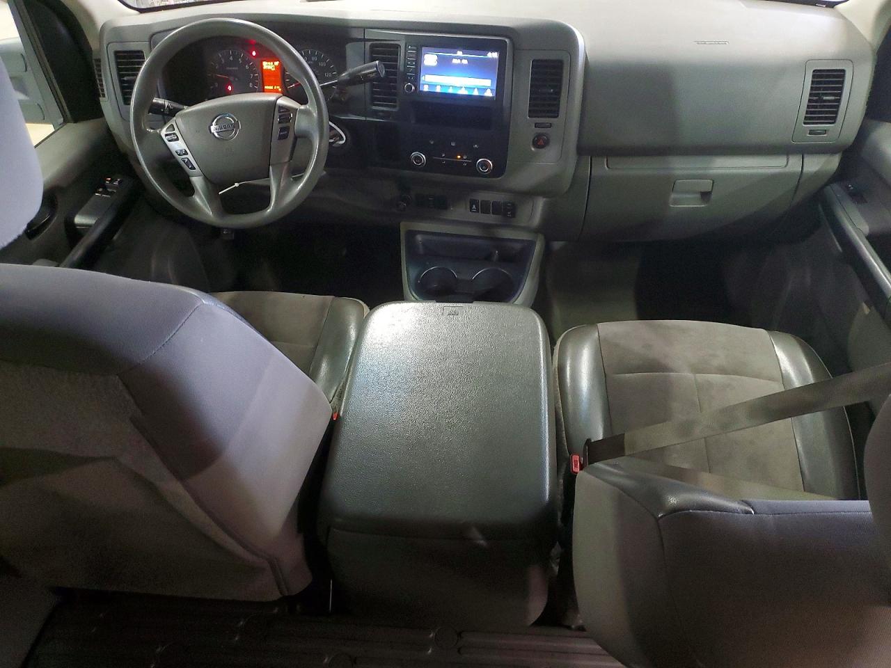 Nissan Nv 3500 Hd Sv