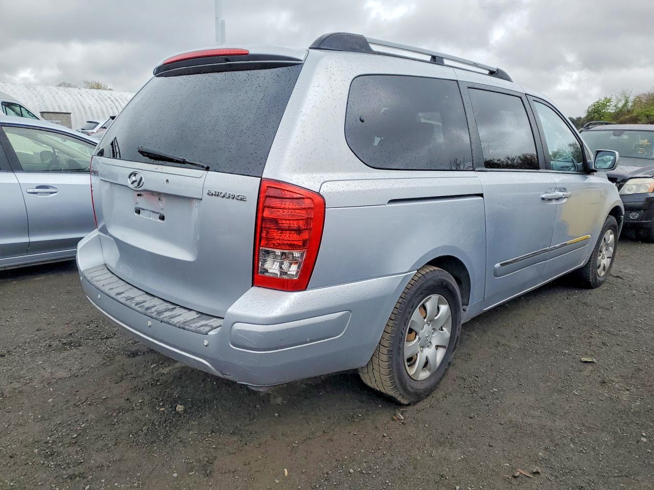 Hyundai Entourage Gls