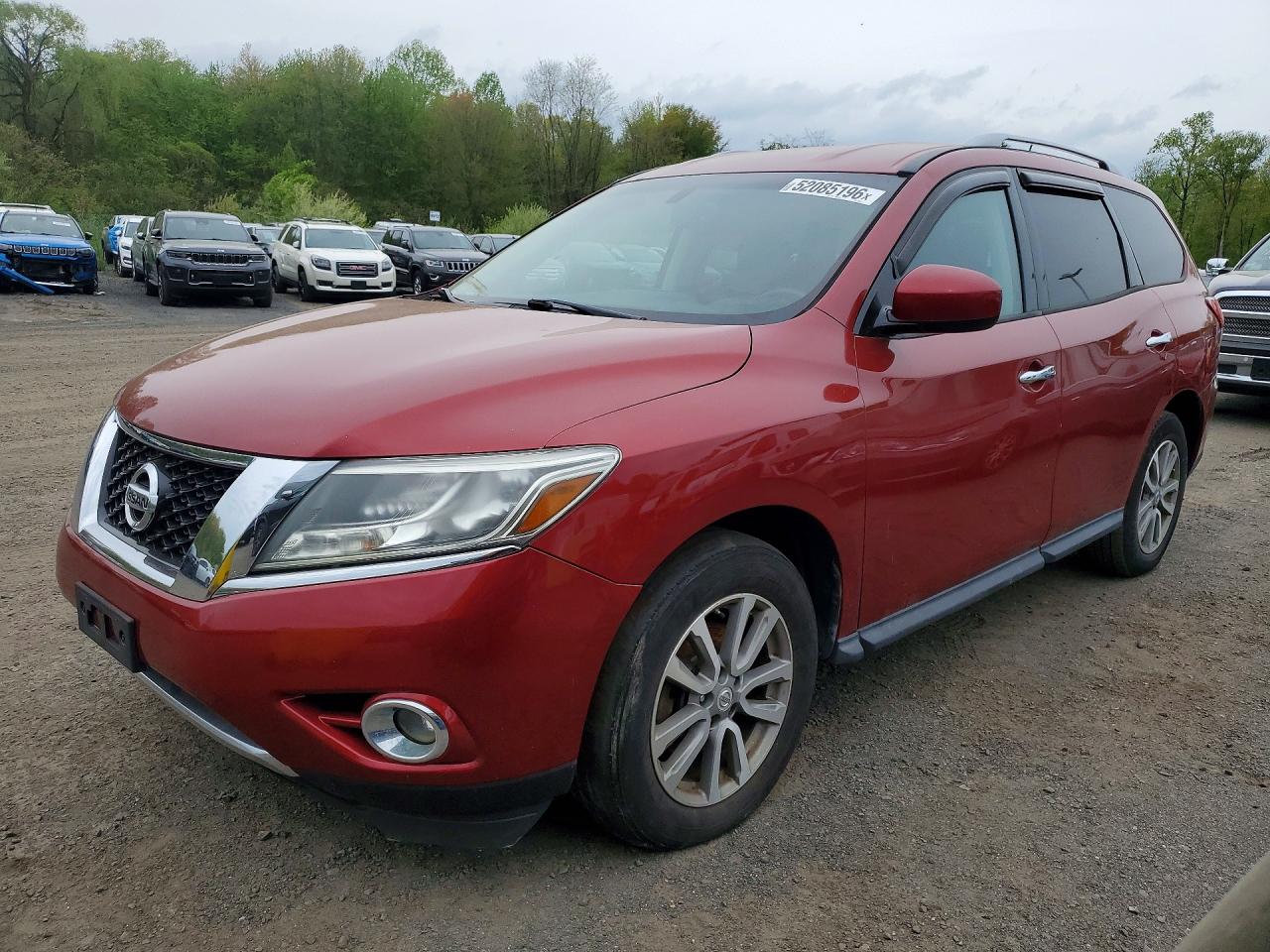 Salvage Nissan Pathfinder Image