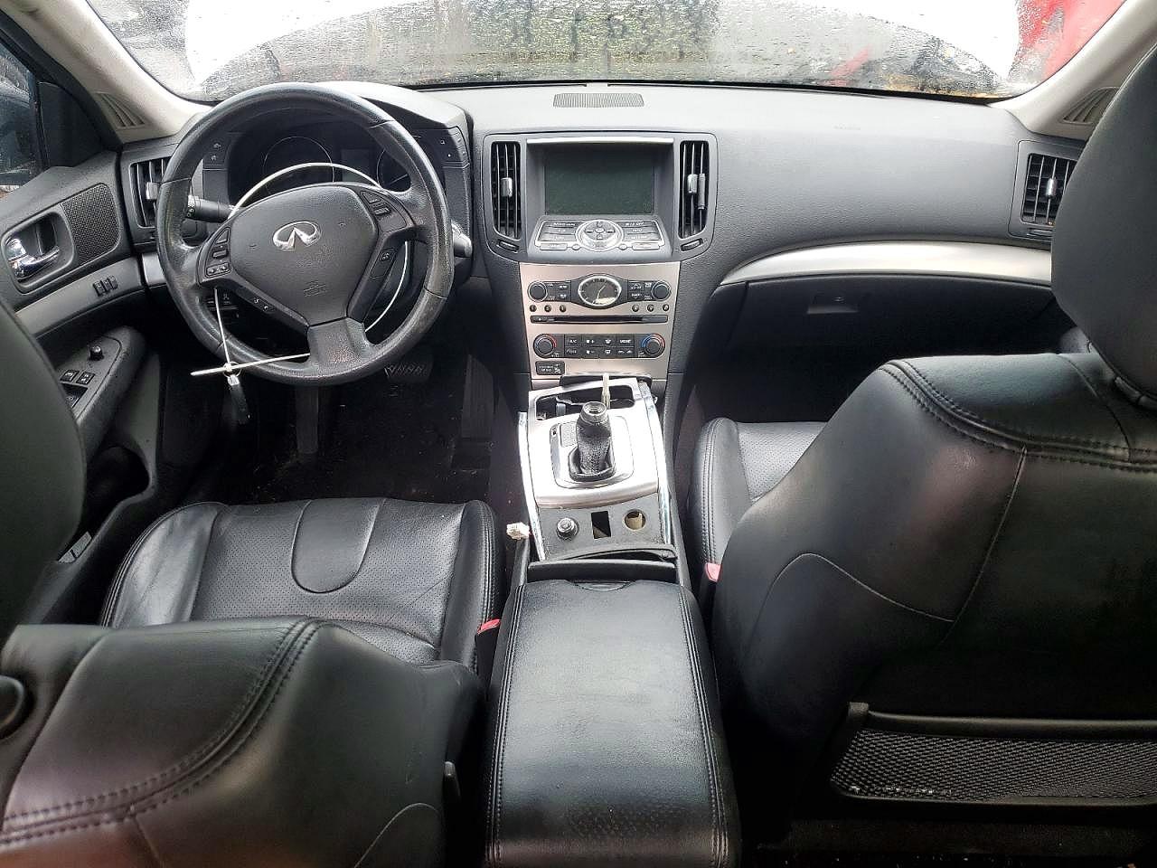 INFINITI G37 X