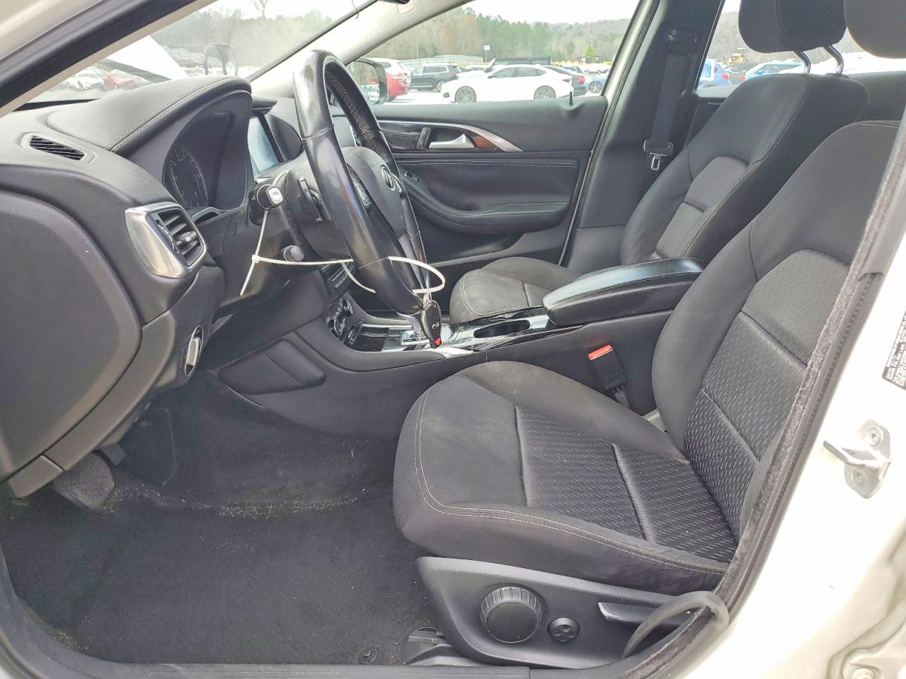INFINITI Qx Base
