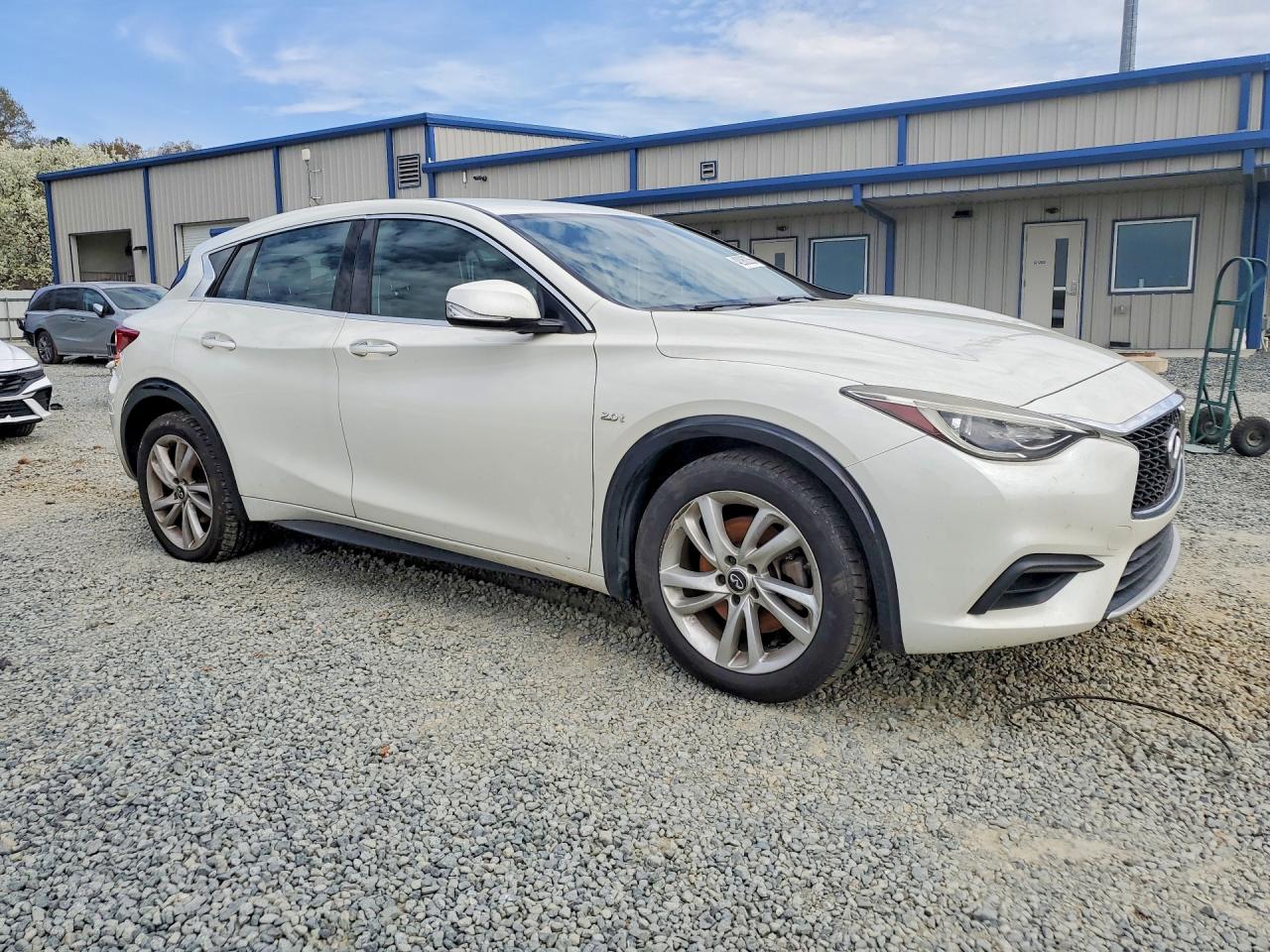 INFINITI Qx Base