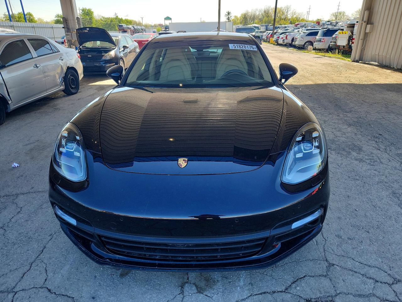Porsche Panamera 4