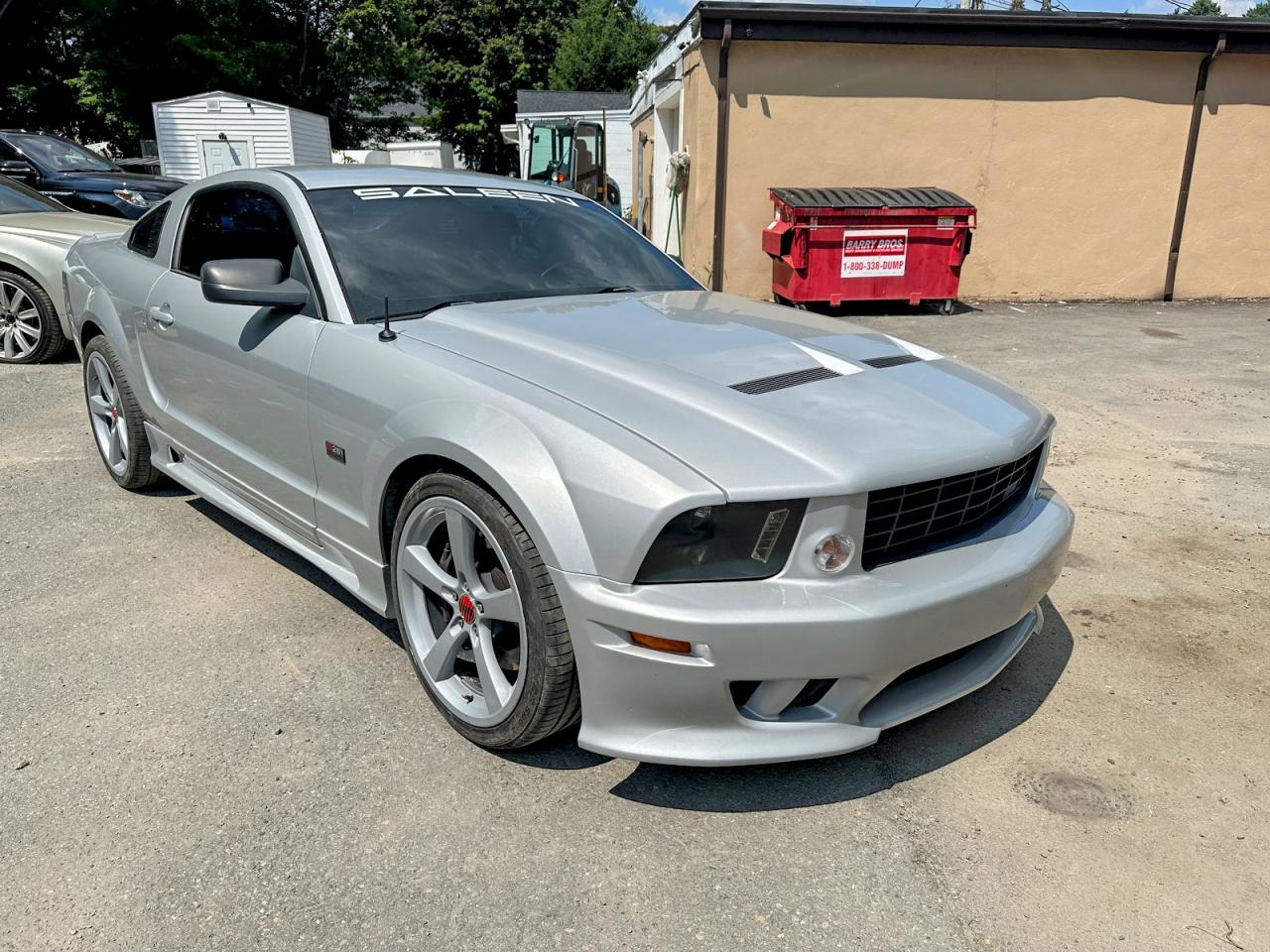 Salvage Ford Mustang Image