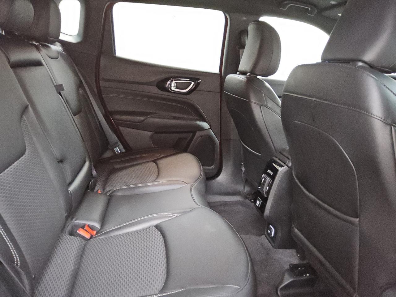 Jeep Compass Latitude