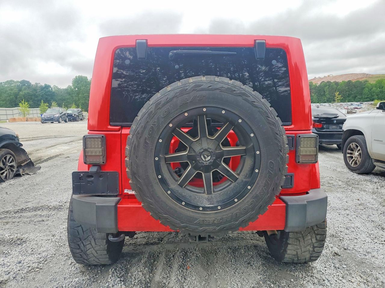 Jeep Wrangler Sahara