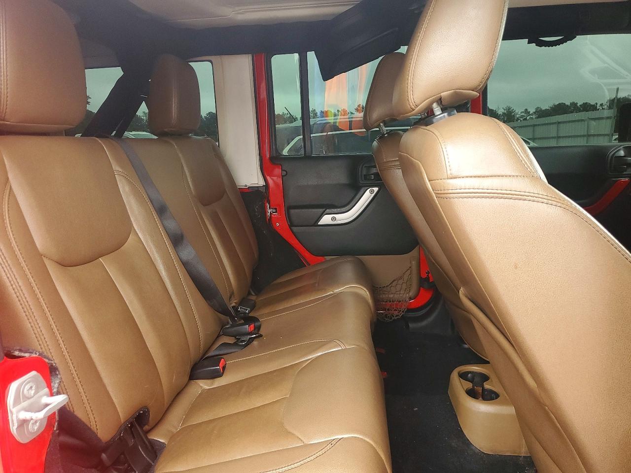 Jeep Wrangler Sahara
