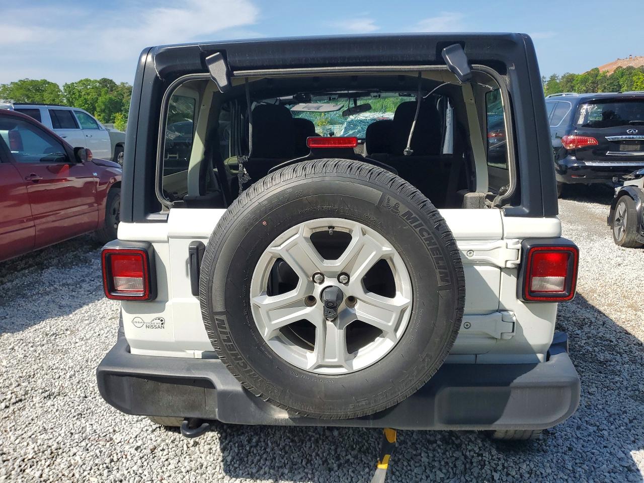 Jeep Wrangler Sport