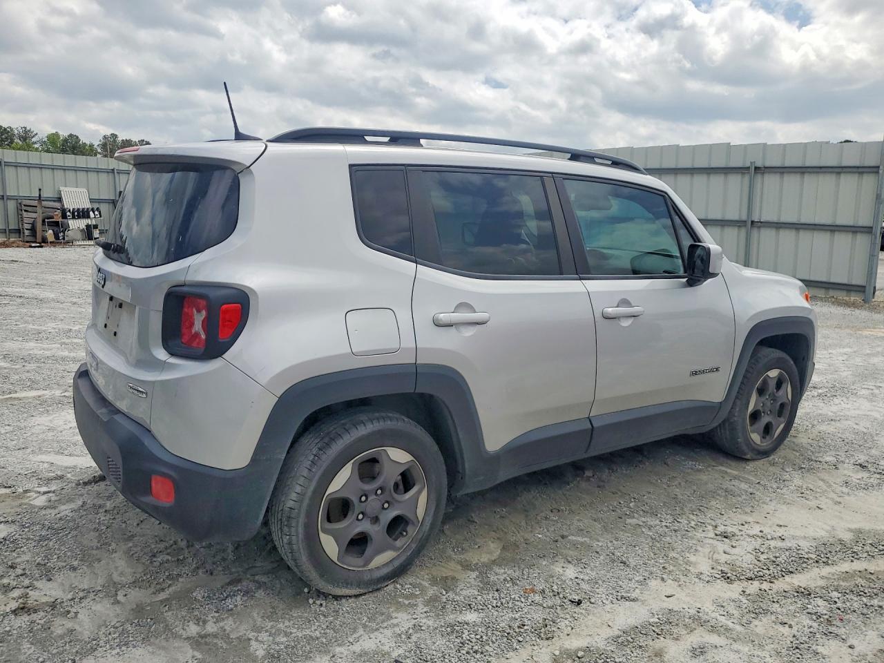 Jeep Renegade Latitude