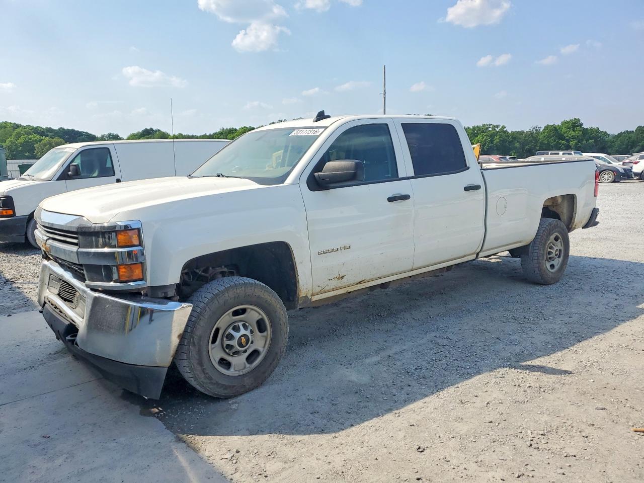 Salvage Chevrolet Silverado Image