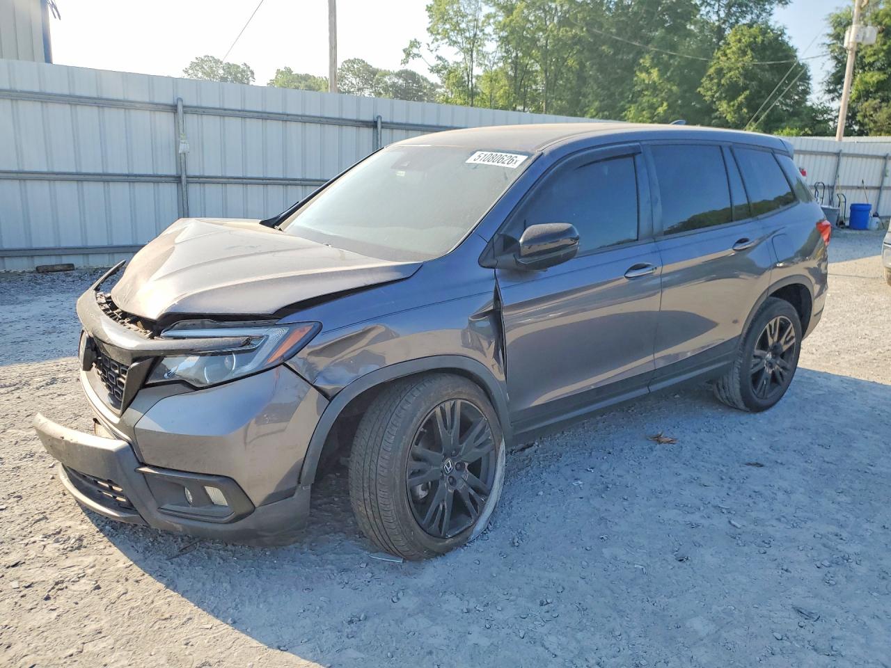 Salvage Honda Passport Image