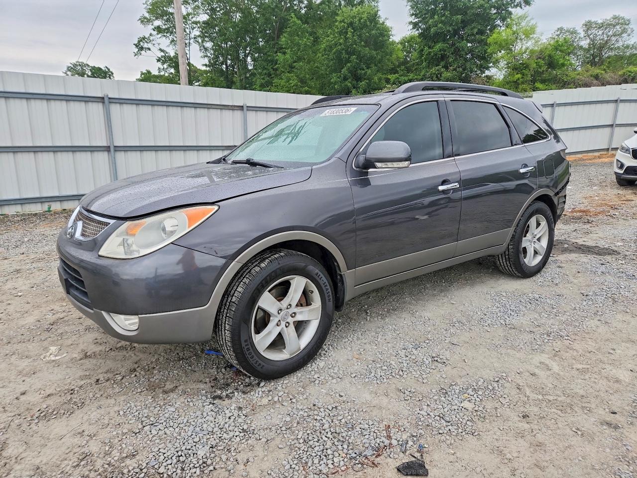 Salvage Hyundai Veracruz Image
