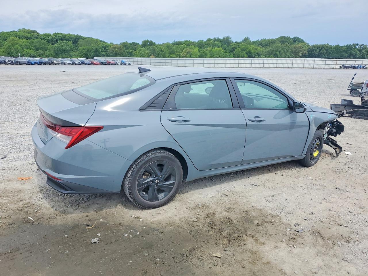 Hyundai ELANTRA Blue