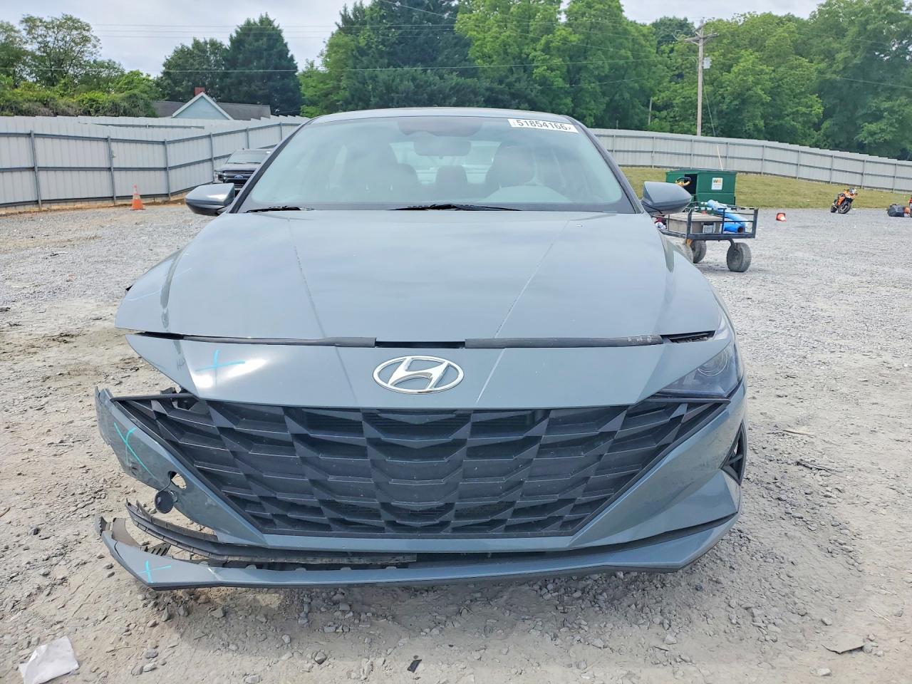 Hyundai ELANTRA Blue