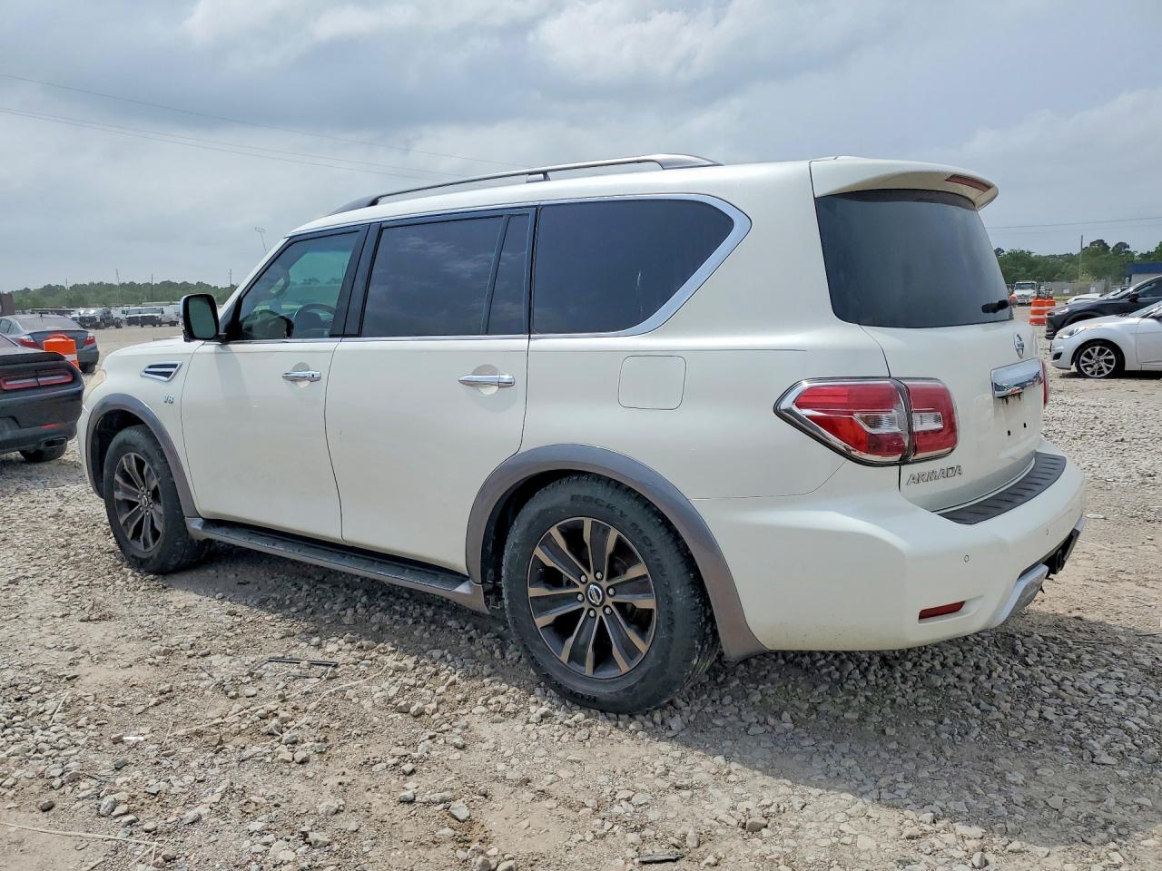 Nissan Armada Platinum