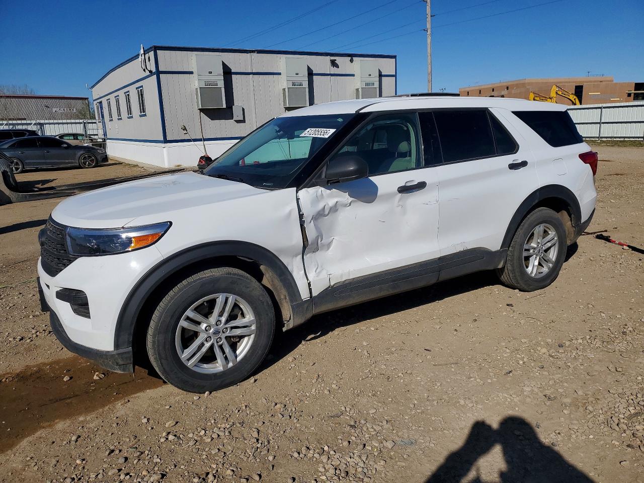 Salvage Ford Explorer Image