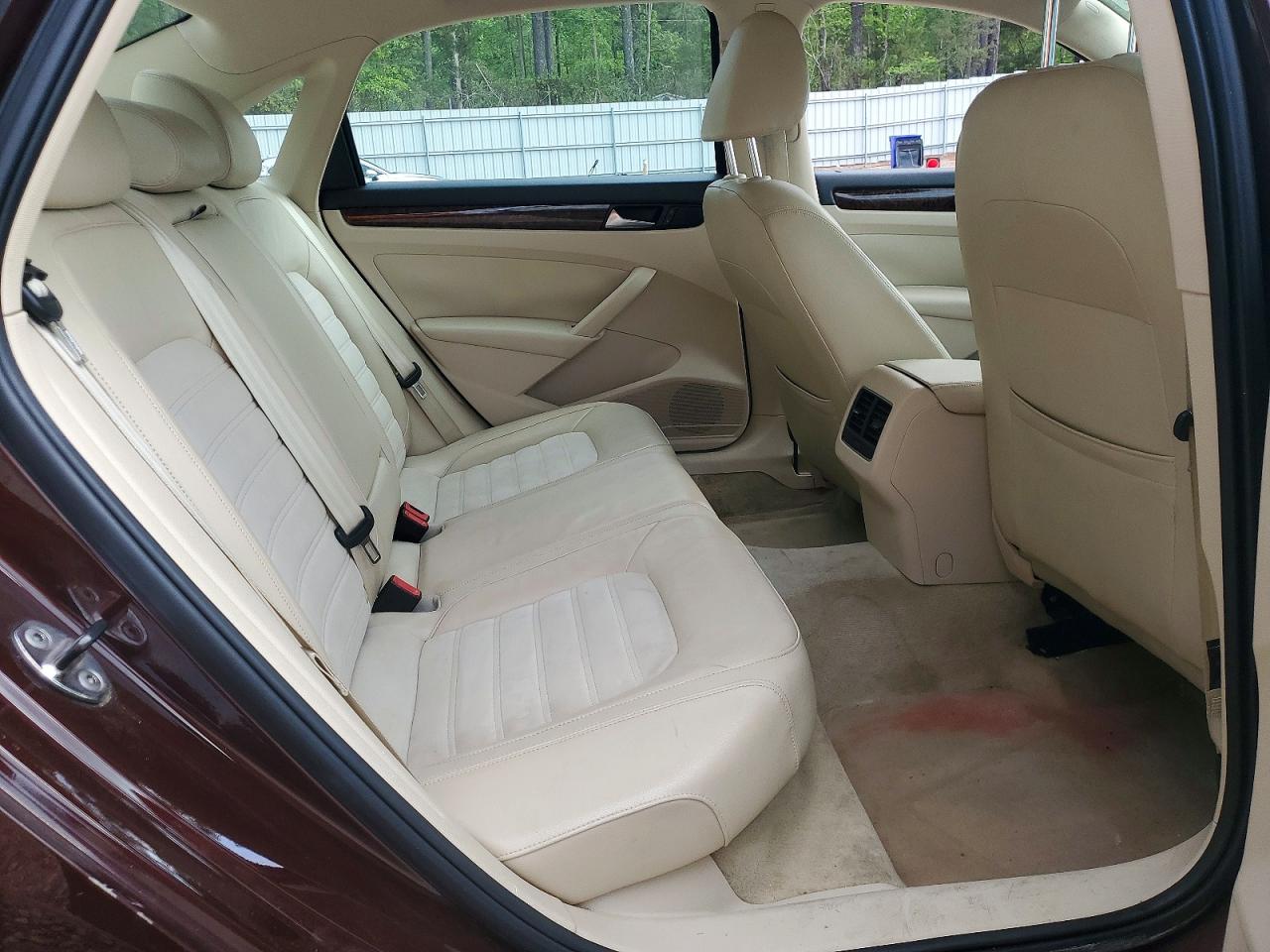 Volkswagen Passat Sel