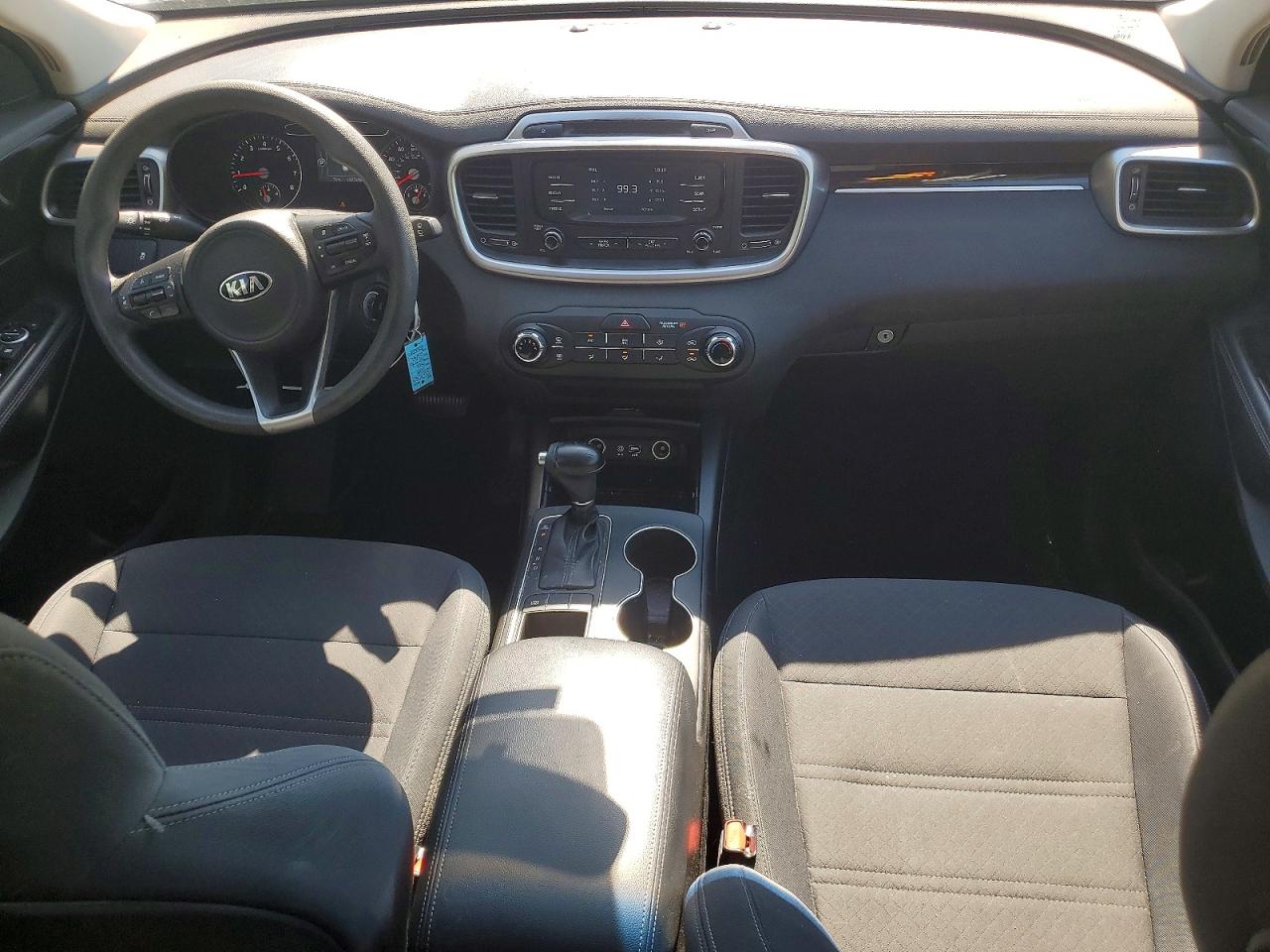 Kia Sorento Lx V6