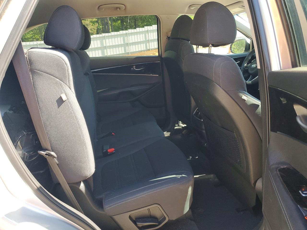 Kia Sorento Lx V6