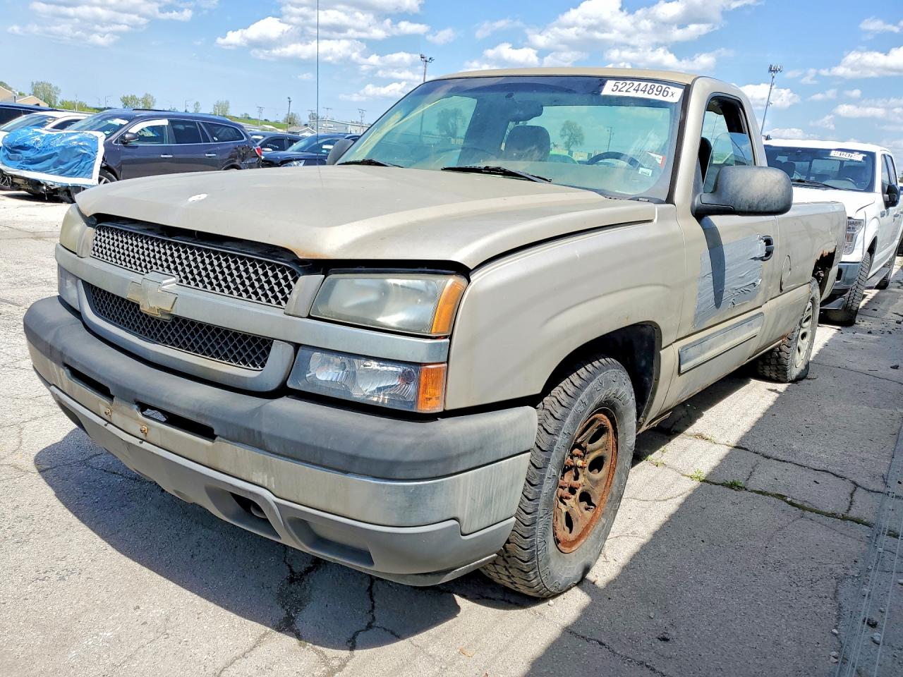 Salvage Chevrolet Silverado Image